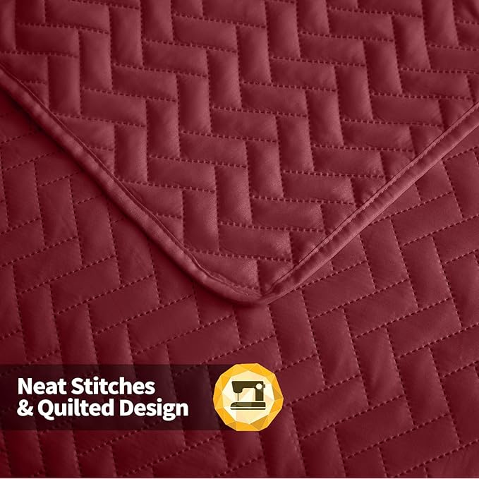 Maple&Stone Quilt Set Oversized King Size, 128"x120" Lightweight Burgundy Bedspread Ultrasonic Chevron Pattern Light Coverlet for All Season Comforter Bedding Decor - 3 Piece Bed Cover Sets
