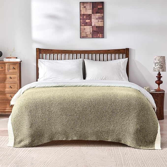 CozeCube Super Soft Fullfy Microfiber Reversible Knitted Blankets, Warm Cozy Fuzzy Plush Throw, Olive Green and White Melange Throw Blanket for Couch Bed Sofa, 50" x 60"