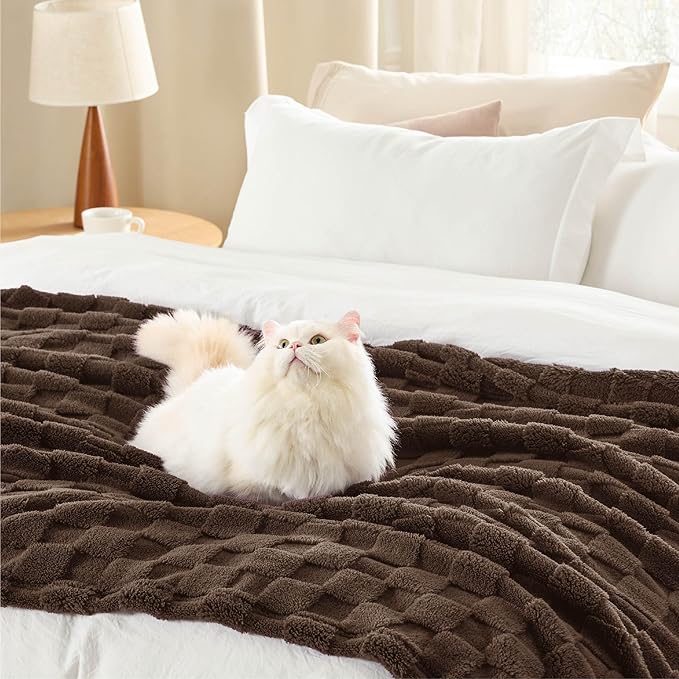 Bedsure GentleSoft Brown Throw Blanket for Couch - Super Soft Cozy Blankets Gifts for Women Men Girls, Cute Small Fleece Throws for Bedroom Home Decor, 50x70 Inches