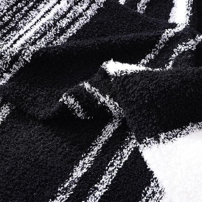 WRENGONGE Black White Throw Blanket, 50x70 Soft Cozy Striped Throw Blankets for Couch, Sofa, Bed, Travel, Lightweight Fluffy Warm Plush Decorative Blankets for Women, Men Gift