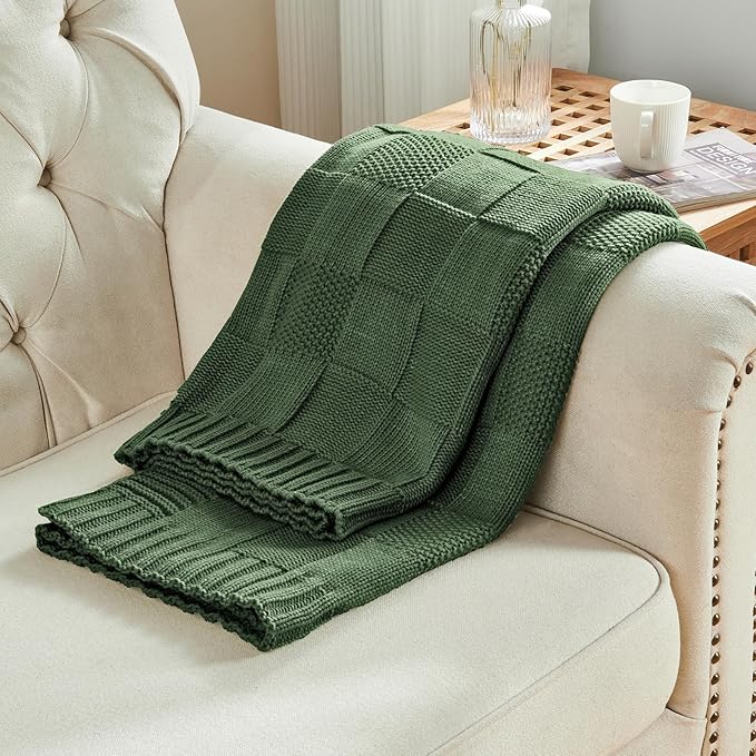 CozeCube Check Knit Throw Blanket,Christmas Green Checkered Bedroom Blanket for Couch, Soft Cozy Warm Knitted Blanket for Bed Sofa Living Room, Decorative Spring Fall Throw Blanket, 60"X80"