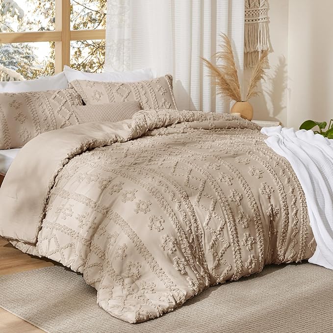 Bedsure Tufted Boho Comforter Set Oversized Queen - Khaki Boho Bed Set, GentleSoft™ 3 Pieces Farmhouse Shabby Chic Embroidery Bedding, Gifts for Woman, Soft Jacquard Comforter for All Seasons