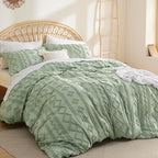 Bedsure Boho Duvet Cover King Size, Soft & Comfortable Elegant Design Boho Bedding for Decoration, Machine Washable Comforter Cover for All Seasons,Includes 1 Duvet Cover & 2 Pillow Shams,Light Green