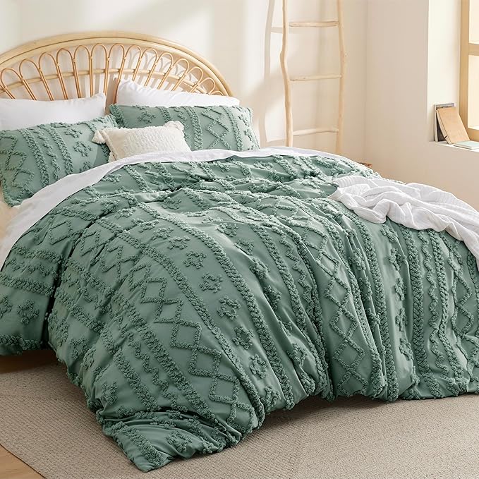 Bedsure Boho Duvet Cover Queen Size, Soft & Comfortable Elegant Design Boho Bedding for Decoration, Machine Washable Comforter Cover for All Seasons,Includes 1 Duvet Cover & 2 Pillow Shams,Sage Green