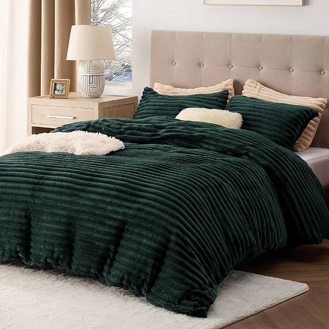 Bedsure Fluffy Duvet Cover Set - Ultra Soft Plush Shaggy Comforter Cover King Size, Warm Flannel Fleece Bed Sets for Winter, 3 Pieces (Striped Pattern, Forest Green)
