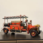 Large Antique Fire Engine Vintage Fire Truck Model Diecast Metal Truck Model Ornaments for Desktop Bar Home Shelf Decor Collectible Decorative Statue Firefighting Heroes Handcraft Firemen Gift