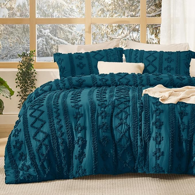 Bedsure Tufted Boho Comforter Set Queen Size - Teal Boho Bed Set, GentleSoft 3 Pieces Farmhouse Shabby Chic Embroidery Bedding, Gifts for Woman, Soft Jacquard Queen Comforter for All Seasons
