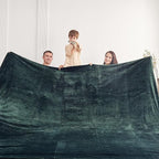 Oversized King Fleece Blanket 120x138 Inches, Seamless Soft Cozy 3D Jacquard Flannel Blanket 10'x11.5' Extra Large for Bed, Sofa, Couch, Travel & Camping, California King Throw, Forest Green Leaf
