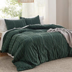 Bedsure Luxury Duvet Cover Queen Size - Striped Tufted Boho Bedding Set, Shabby Chic Home Bedding (90"x90") with 2 Pillowcases for All Season, Forest Green，Comforter Not Included
