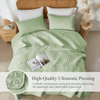 akkialla Twin Size Quilt Bedding Set,Sage Green Lightweight Microfiber Soft Bedspreads,Modern Style Geoetric Pattern Coverlet Set for All Seasons,2 Piece(1 Quilt,1Pillow Sham)