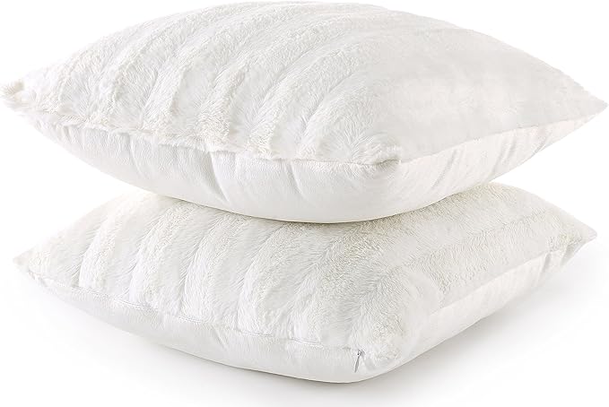 Cheer Collection Faux Fur Throw Pillows - Decorative Pillows for Couch, Bed Throw Pillows, White Accent Pillows for Bedroom or Living Room Aesthetic, Set of 2 Furry Throw Pillows, 18”x18”