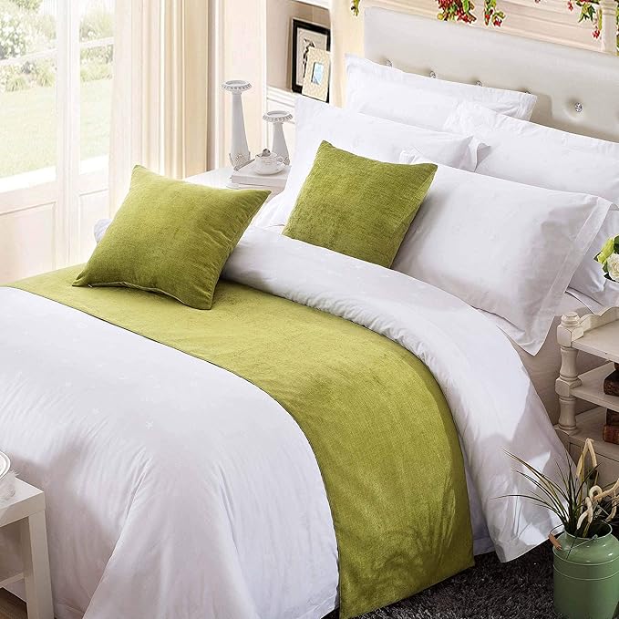 OSVINO Chenille Bed Runner Solid Breathable Modern Bedding Scarf Protection for Bedroom Hotel, Green 260X50cm for 200cm Bed