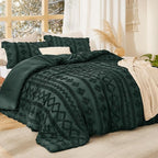 Bedsure Tufted Boho Comforter Set King Size - Dark Green Boho Bed Set, GentleSoft™ 3 Pieces Farmhouse Shabby Chic Embroidery Bedding, Gifts for Woman, Soft Jacquard King Comforter for All Seasons