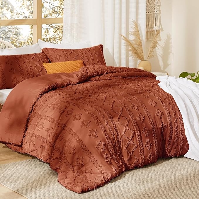 Bedsure Tufted Boho Comforter Set Full Size - Terracotta Boho Bed Set, GentleSoft™ 3 Pieces Farmhouse Shabby Chic Embroidery Bedding, Gifts for Woman, Soft Jacquard Full Comforter for All Seasons