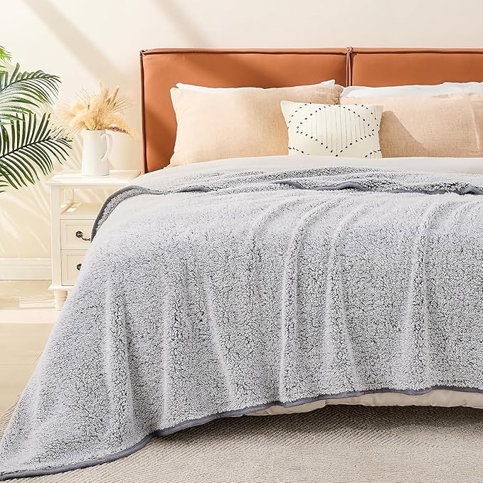 EMME Soft Sherpa Fleece Blanket Reversible Plush Fluffy Large Blanket, Light Weight Warm Decorative Boho Blanket Cover for Sofa, Couch, Bedroom,Travel(Plush Grey,90"x90")