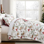 Southshore Fine Living, Inc. Christmas Bedding, Queen Quilt Set with 2 Pillow Shams, Reversible Christmas Quilt Farmhouse Bedding Set, Holiday Coverlet Queen Size/Full Size - White Christmas Theme