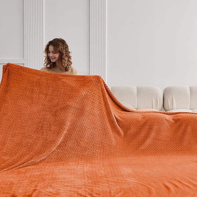 Oversized King Fleece Blanket 120x120 Inches, Seamless Soft Cozy 3D Jacquard Flannel Blanket 10'x10' Extra Large for Bed, Sofa, Couch, Travel & Camping, California King Throw, Orange Leaf