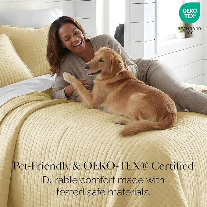 Southshore Fine Living, Inc. Twin Quilt Bedding Set, Soft Brushed Microfiber Coverlet, Stain & Pet Hair Resistant Bedding, Twin/Twin XL Quilt Bedspread Set with Matching Pillow Sham, Gold