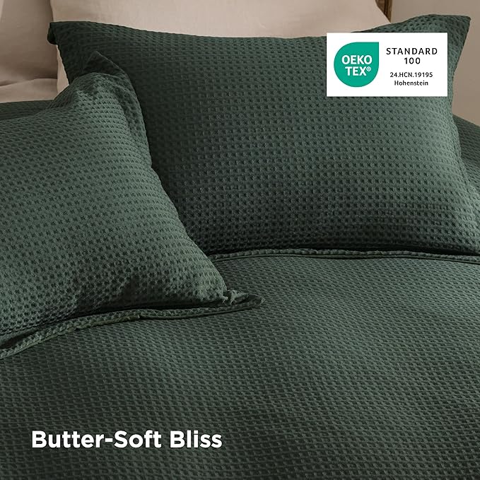 Bedsure Luxury Waffle Duvet Cover Queen Size - Textured Duvet Cover Set, Soft, Breathable Bedding Set (90"x90") with 2 Pillow Shams for All Season, Forest Green, Comforter Not Included