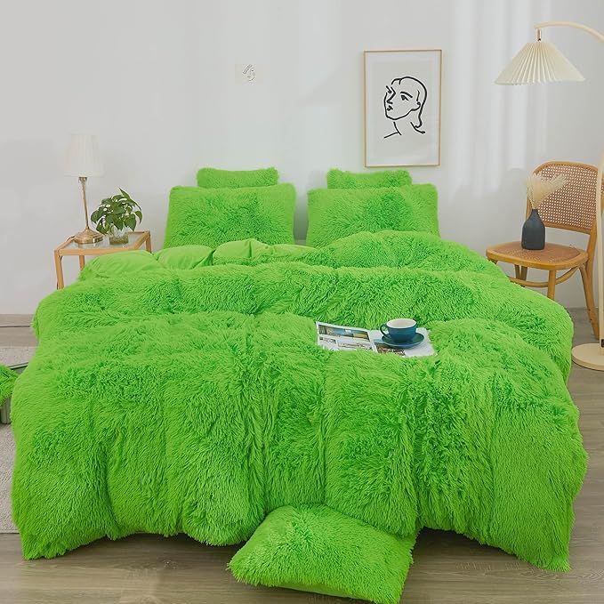 XeGe Plush Shaggy Duvet Cover Set, Luxury Ultra Soft Fluffy Faux Fur Bedding Sets 3 Pieces Velvet(1 Fuzzy Furry Comforter Cover + 2 Faux Fur Pillow Cases), Zipper Closure (King, Lime Green)