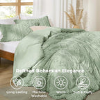 Bedsure Tufted Boho Comforter Set Full Size - Sage Green Boho Bed Set, GentleSoft™ 3 Pieces Farmhouse Shabby Chic Embroidery Bedding, Gifts for Woman, Soft Jacquard Full Comforter for All Seasons