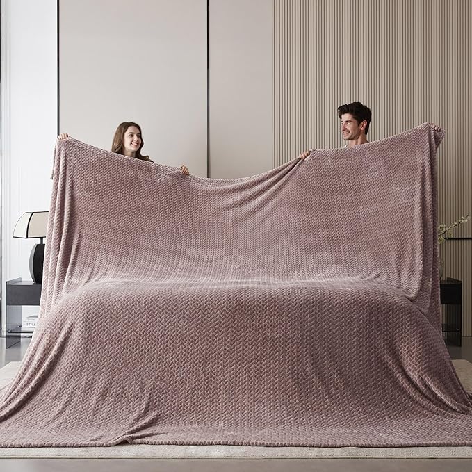 Oversized King Fleece Blanket 120x120 Inches, Seamless Soft Cozy 3D Jacquard Flannel Blanket 10'x10' Extra Large for Bed, Sofa, Couch, Travel & Camping, California King Throw, Brown Leaf