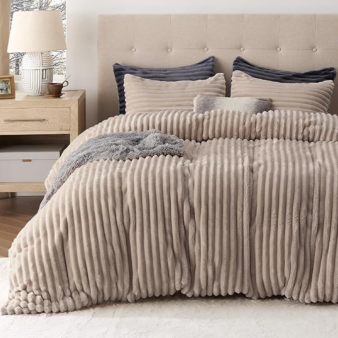 Bedsure Fluffy Duvet Cover Set - Ultra Soft Plush Shaggy Comforter Cover Queen Size, Warm Flannel Fleece Bed Sets for Winter, 3 Pieces (Striped Pattern, Khaki)