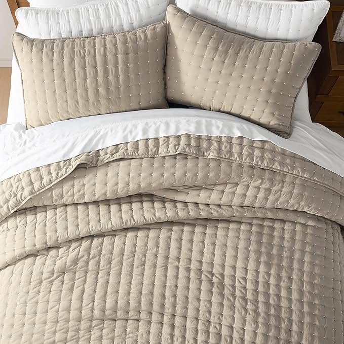 WDCOZY Beige King Size Quilt Bedding Sets with Pillow Shams, Tan Cream Lightweight Bedspread Coverlet, Quilted Blanket Thin Comforter Bed Cover, All Season Summer Spring, 3 Pieces, 104x90 inches