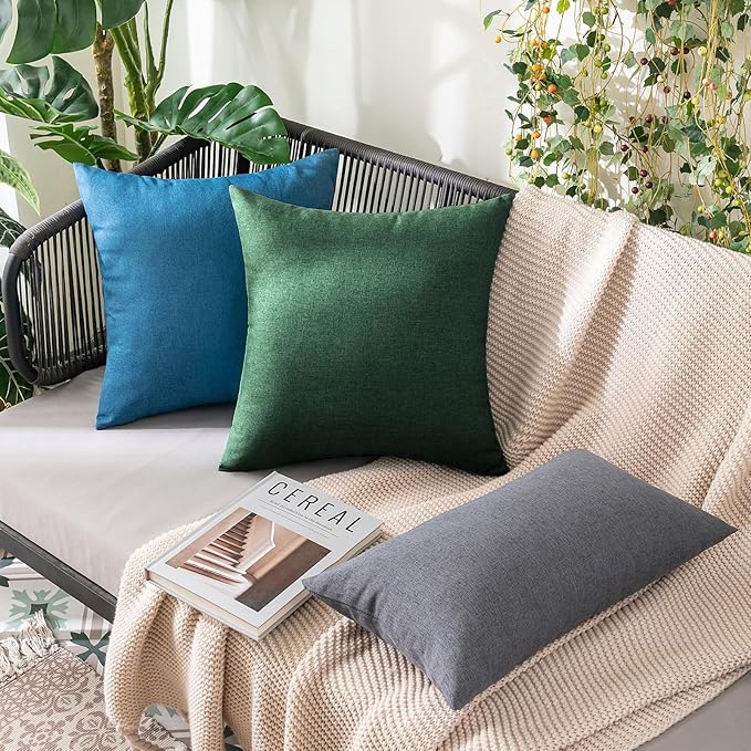 MIULEE Pack of 2 Decorative Outdoor Solid Waterproof Throw Pillow Covers Christmas Faux Linen Garden Farmhouse Cushion Cases for Patio Tent Balcony Couch Sofa 18x18 Inch Emerald Green