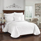King Charles Modern Farmhouse Floral Matelasse Coverlet, 100% Cotton Breathable Bedding, Full/Queen, White