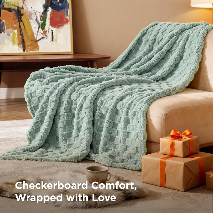 Bedsure GentleSoft Twin Blanket for Bed - Super Soft Cozy Blankets for Women Men Girls, Cute Fuzzy Fleece Throws for Bedroom Couch, Sage Green, 60x80 Inches