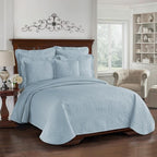 King Charles Modern Farmhouse Floral Matelasse Coverlet, Full/Queen, Blue