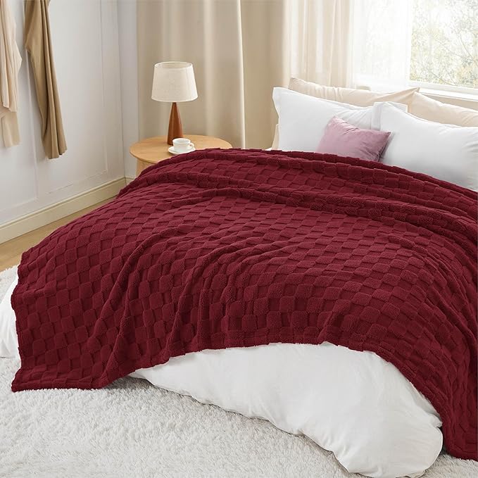 Bedsure GentleSoft Blankets Queen Size for Bed - Super Soft Cozy Blanket for Women Men Girls, Large Fuzzy Fleece Throw for Bedroom Decor, Red, 90x90 Inches