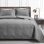 Love's cabin California King Size Quilt Bedding Set Grey Bedspreads - Cal King Summer Lightweight Bedspread Comforter - Coin Pattern Coverlet for All Season - 3 Pieces (1 Quilt, 2 Pillow Shams)