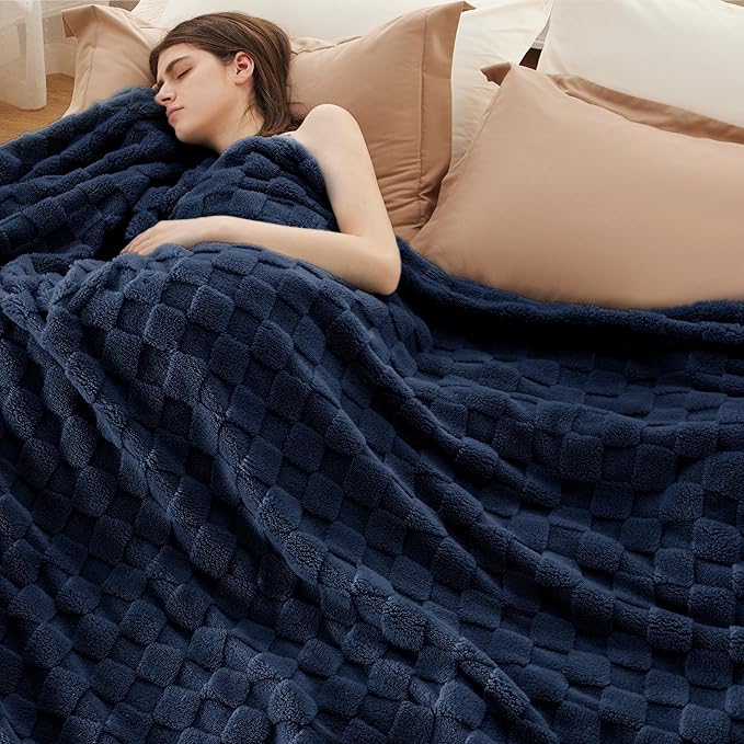 Bedsure GentleSoft Blankets Queen Size for Bed - Super Soft Cozy Blanket for Women Men Girls, Large Fuzzy Fleece Throw for Bedroom Decor, Navy, 90x90 Inches