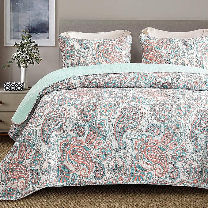 Exclusivo Mezcla Reversible Boho Quilts King Size, Aqua Bedspreads Lightweight Coverlet All Season Paisley Quilt Bedding Set with Printed Floral Pattern (1 Quilt, 2 Pillow Shams)