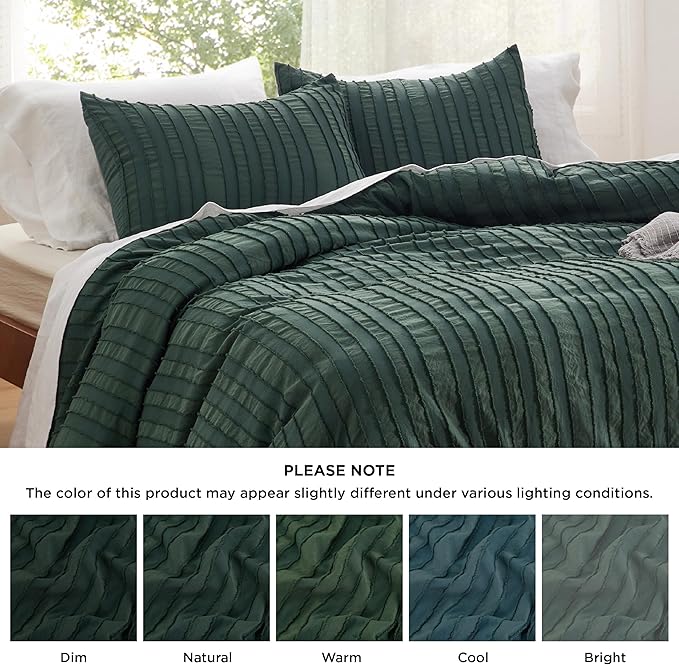 Bedsure Luxury Duvet Cover Queen Size - Striped Tufted Boho Bedding Set, Shabby Chic Home Bedding (90"x90") with 2 Pillowcases for All Season, Forest Green，Comforter Not Included