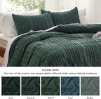 Bedsure Luxury Duvet Cover Queen Size - Striped Tufted Boho Bedding Set, Shabby Chic Home Bedding (90"x90") with 2 Pillowcases for All Season, Forest Green，Comforter Not Included