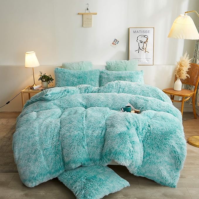 XeGe Plush Shaggy Duvet Cover Set, Luxury Ultra Soft Crystal Velvet Fluffy Bedding Sets 3 Pieces(1 Furry Faux Fur Comforter Cover + 2 Fuzzy Faux Fur Pillow Cases), Zipper Closure(Queen, Aqua Ombre)