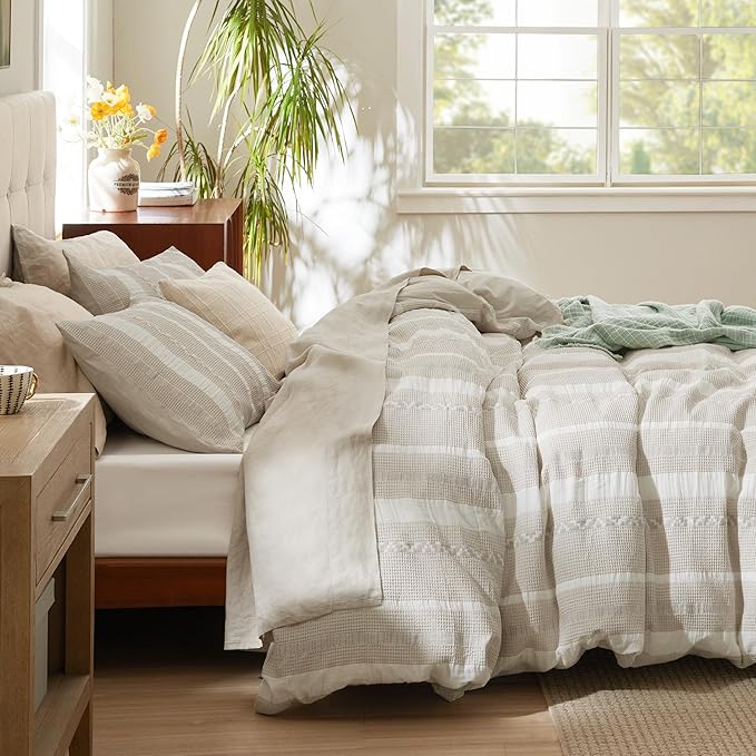 Bedsure Waffle Weave Duvet Cover Queen - 100% Cotton Boho Duvet Cover with 2 Pillowcases - Linen Color Textured Comforter Cover with Zipper Closure (Queen, 90"x90")