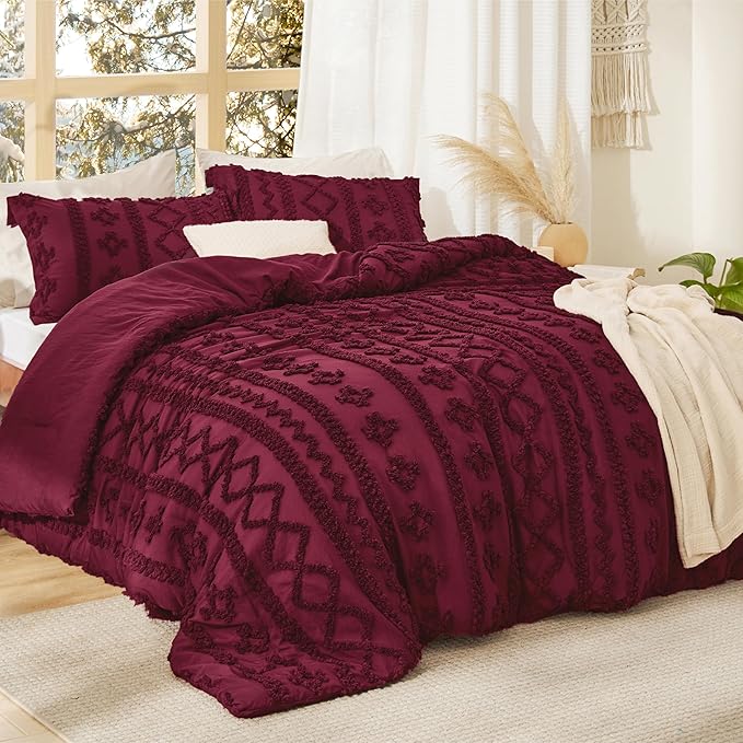 Bedsure Tufted Boho Comforter Set King Size - Burgundy Boho Bed Set, GentleSoft™ 3 Pieces Farmhouse Shabby Chic Embroidery Bedding, Gifts for Woman, Soft Jacquard King Comforter for All Seasons