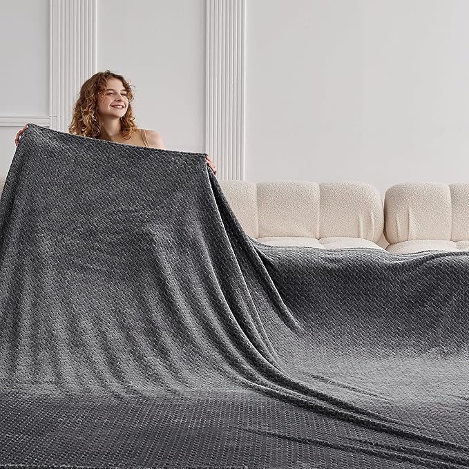 Oversized King Fleece Blanket 120x138 Inches, Seamless Soft Cozy 3D Jacquard Flannel Blanket 10'x11.5' Extra Large for Bed, Sofa, Couch, Travel & Camping, California King Throw, Dark Grey Leaf