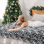 Cozy Bliss Luxury Faux Fur Throw Blanket Leopard Print, Non Shedding Double Sided Sherpa Blankets Super Soft Fluffy Thick Warm Throws Home Decor for Couch Bed Sofa Women,50"*60"Inches Snow Leopard