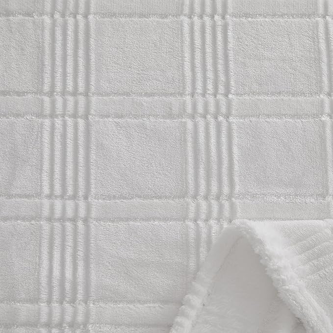 Oversized King Fleece Blanket 120x120 Inches, Seamless Soft Cozy 3D Jacquard Flannel Blanket 10'x10' Extra Large for Bed, Sofa, Couch, Travel & Camping, California King Throw, Ivory White