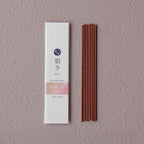 Asayu Japan Incense Gift Set - Sandalwood Scent Collection - Ceramic Holder + 5 Sandalwood Blends (20g Each) - Made in Japan - for Yoga, Meditation & Relaxation