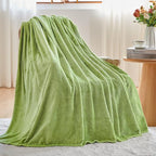 NEWCOSPLAY Super Soft Twin Blanket Green Premium Silky Flannel Fleece Leaves Pattern Lightweight Bed Blanket All Season Use (Green, Twin(60"x80"))