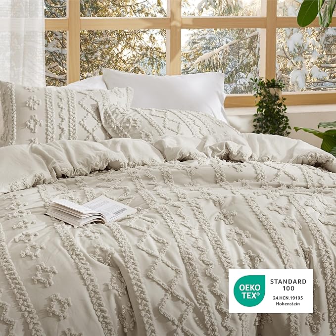 Bedsure Tufted Boho Comforter Set Full Size - Linen Boho Bed Set, GentleSoft™ 3 Pieces Farmhouse Shabby Chic Embroidery Bedding, Gifts for Woman, Soft Jacquard Full Comforter for All Seasons