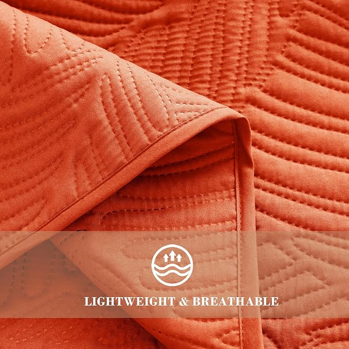 Exclusivo Mezcla Twin Quilt Bedding Set, Lightweight Burnt Orange Quilts Twin Size for All Seasons, Soft Microfiber Bedspreads Coverlets Bed Cover with Leaf Pattern, 2 Piece