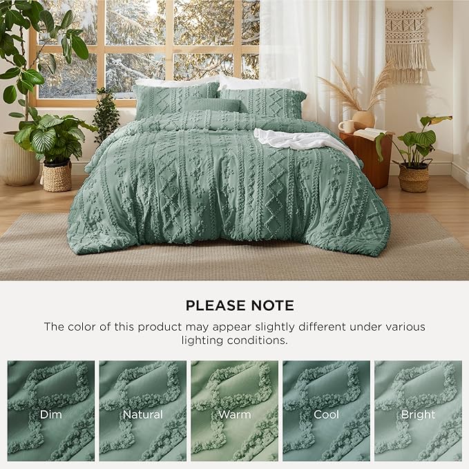 Bedsure Tufted Boho Comforter Set Queen Size - Green Boho Bed Set, GentleSoft™ 3 Pieces Farmhouse Shabby Chic Embroidery Bedding, Gifts for Woman, Soft Jacquard Queen Comforter for All Seasons
