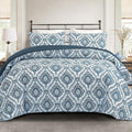 Exclusivo Mezcla Reversible Boho Quilts Queen Size, Blue Bedspreads Lightweight Coverlet All Season Damask Quilt Bedding Set with Printed Floral Pattern (1 Quilt, 2 Pillow Shams)